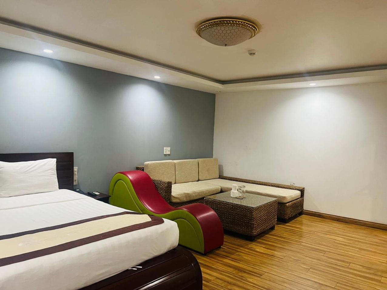 Hotel Khach San Avatar Ho Chi Minh Zewnętrze zdjęcie
